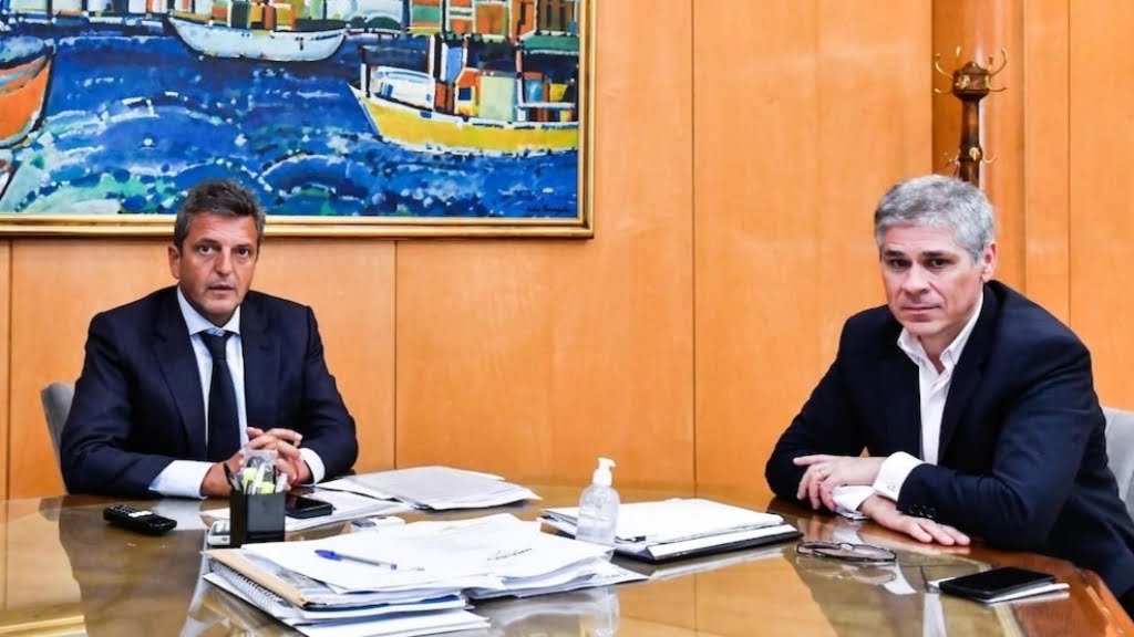 Sergio Massa, Pablo González
