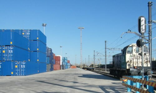 Red ferroviaria, puertos