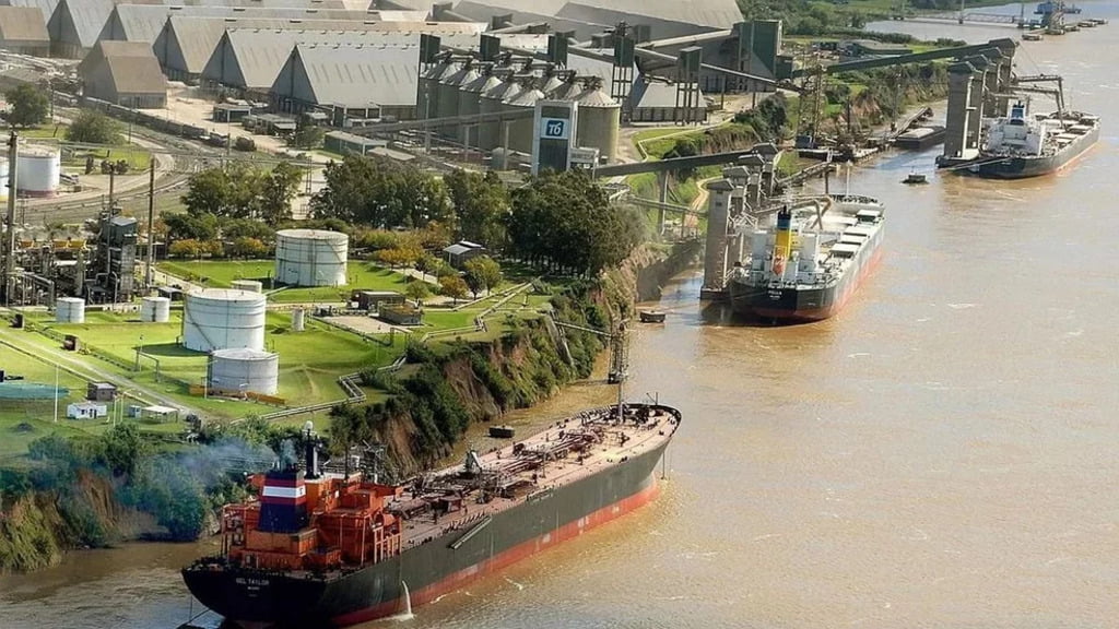 Puerto de Rosario, Vías navegables