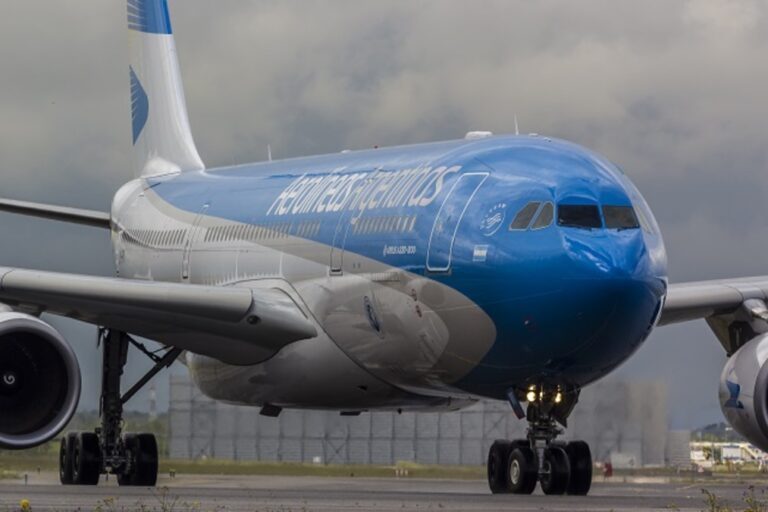 Aerolineas Argentinas