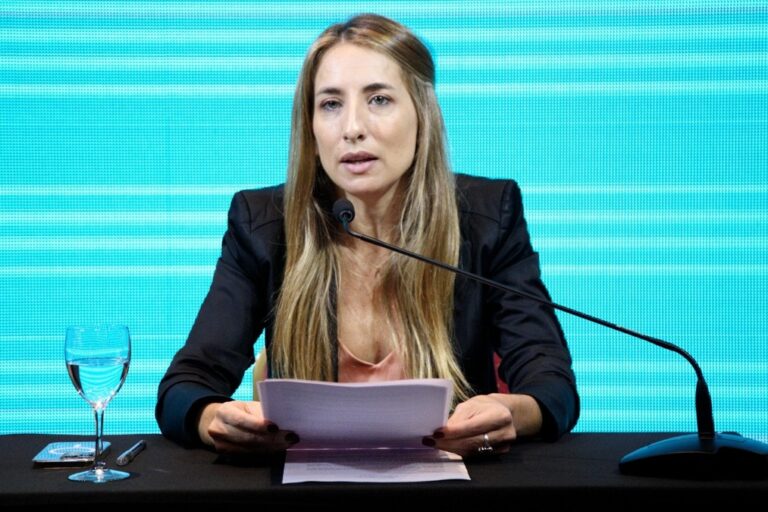 Cecilia Nicolini, offshore