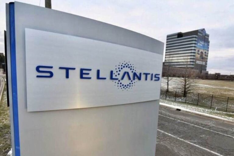 Stellantis, Automotriz Energías renovables