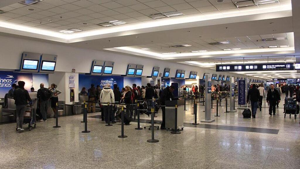 Aeroparque Jorge Newbery, aviones, Aerolíneas Argentinas