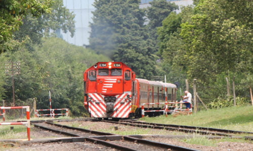 Linea Belgrano Norte, NOA, Trenes Argentinos, Accesos ferroviarios