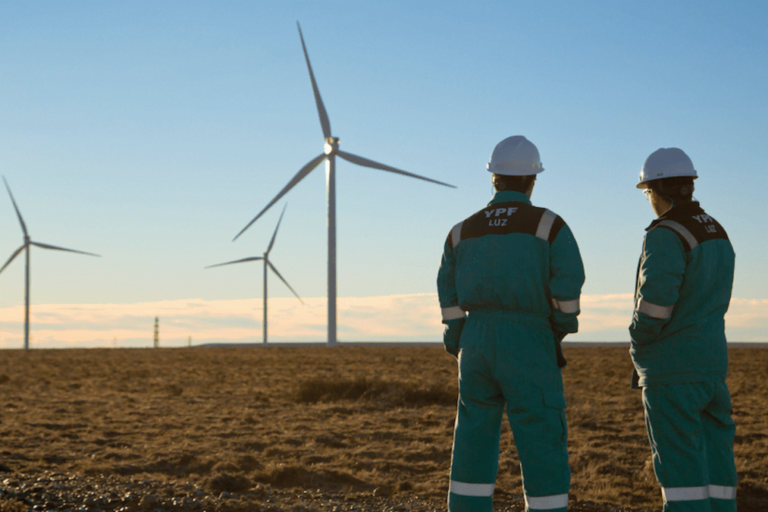Energía Eólica, Chubut, YPF