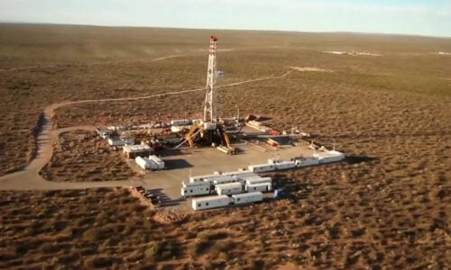 Vaca Muerta, Petróleo, CEPH