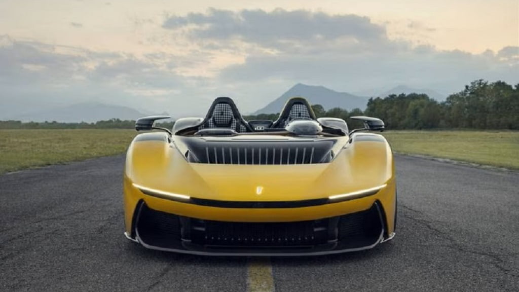 auto eléctrico Hyper Barchetta B95