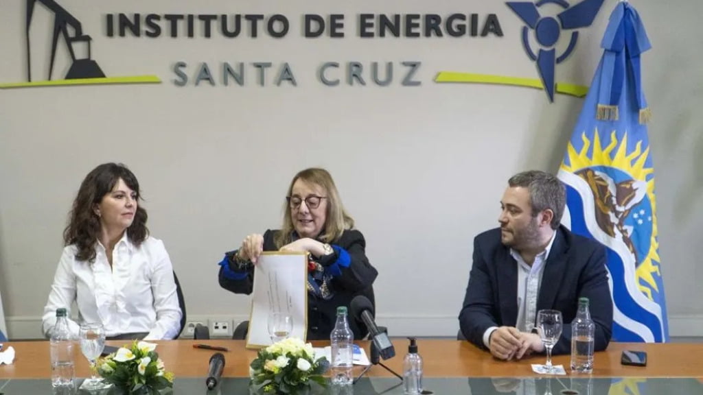 Kirchner, Santa Cruz, Instituto de Energía