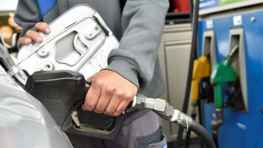 Surtidores, combustibles, aumentos