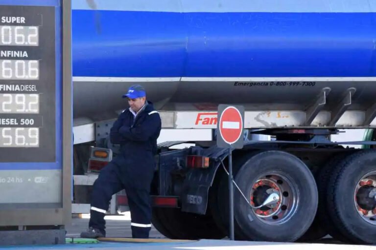 Combustibles, congelamiento de precios, estaciones de servicio