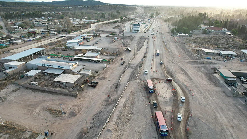 Nueva Panamericana, viaducto, Ministro de Infraestructura