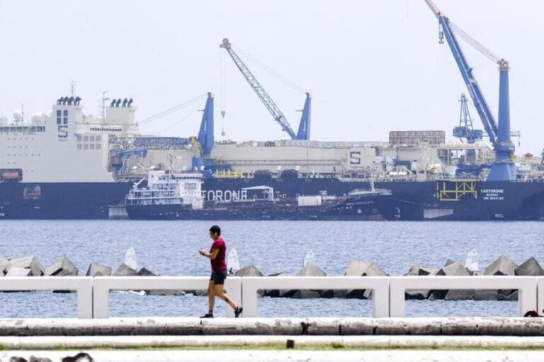 Offshore, Hidrocarburos, Castorone