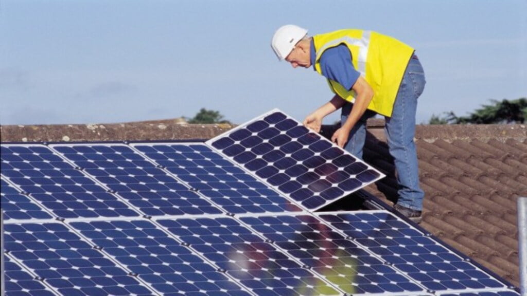 Matriz energética, Transición energética, paneles solares