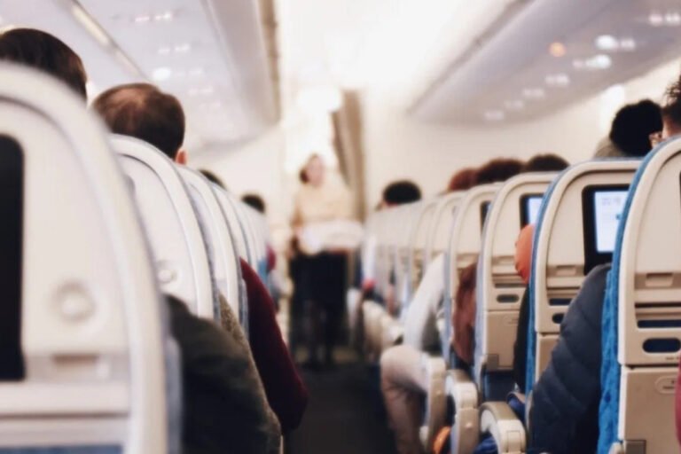 Aerolíneas Argentinas, Chile, Mendoza