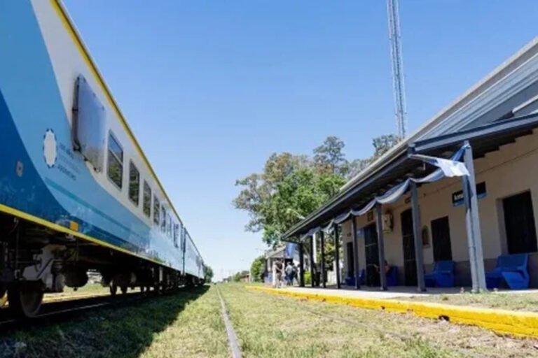 Trenes Argentinos, Armstrong, Santa Fe