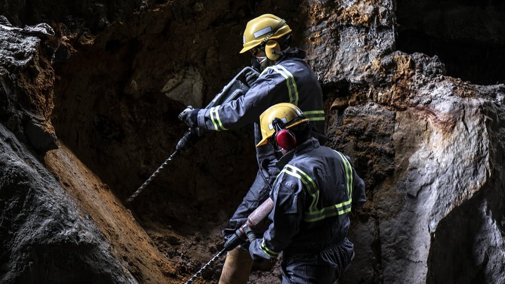 Minería, Litio, Fernanda Ávila, minera