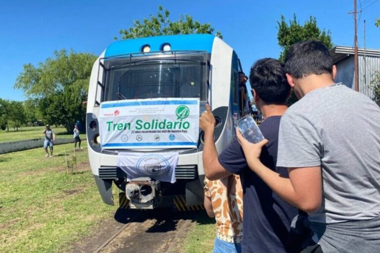 Trenes Argentinos, Tren Solidario, Tres Sargentos