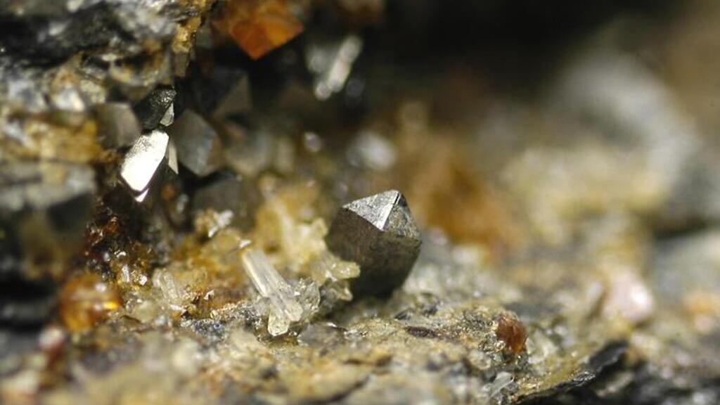 Níquel, Cobre, Zinc