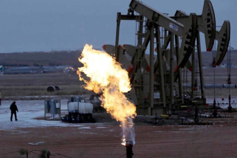 Gas Metano, Petroleras, Emisiones