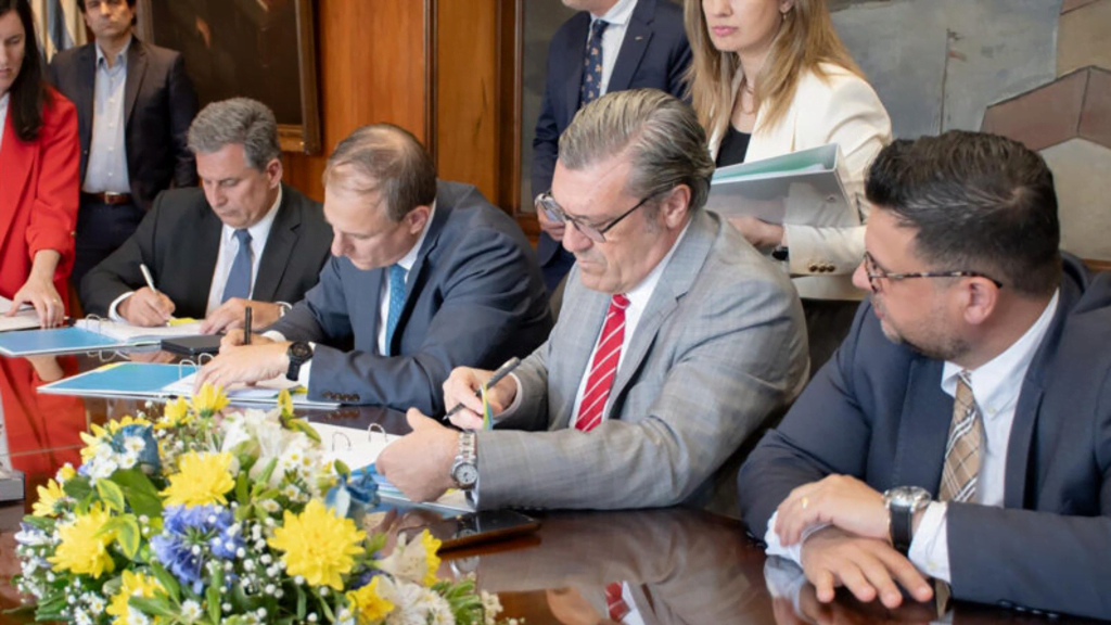 ANCAP, APA, YPF, Shell