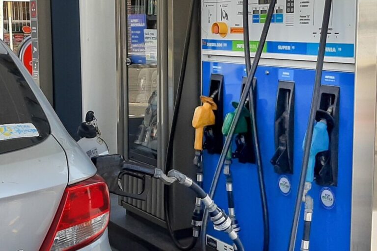 Naftas, Gasoil, Axion, Shell, YPF