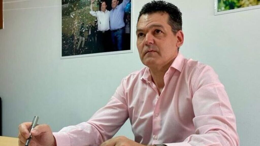 Roberto López, Bariloche, Crísis financiera