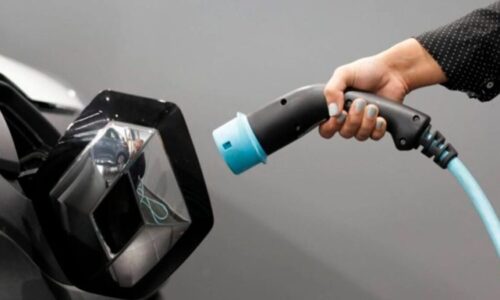 Electromovilidad, baterías, carga