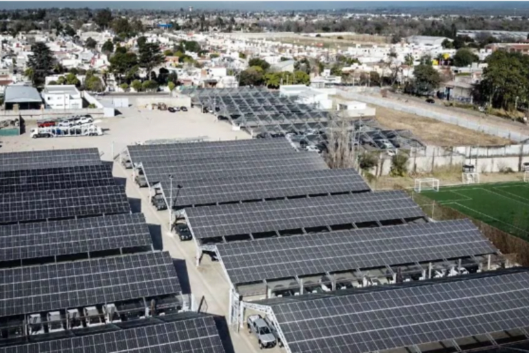Paneles Solares, Grupo Maipú, Desarrollo Sostenible