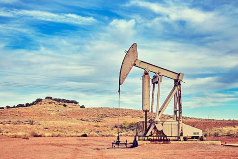 Chubut, Hidrocarburos, YPF