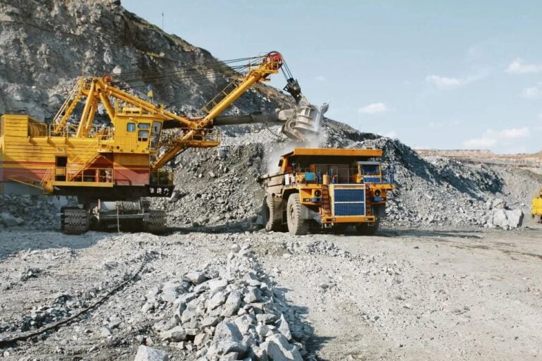 Minería, pacto de mayo