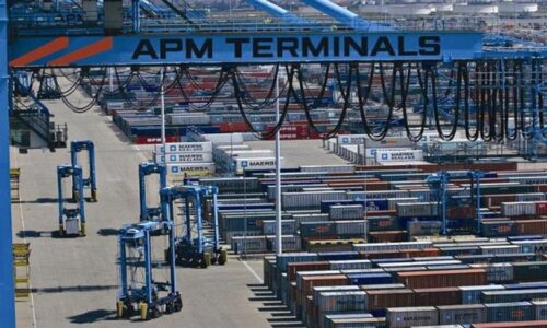 APM Terminal 4 Puerto Buenos Aires contenedores logística