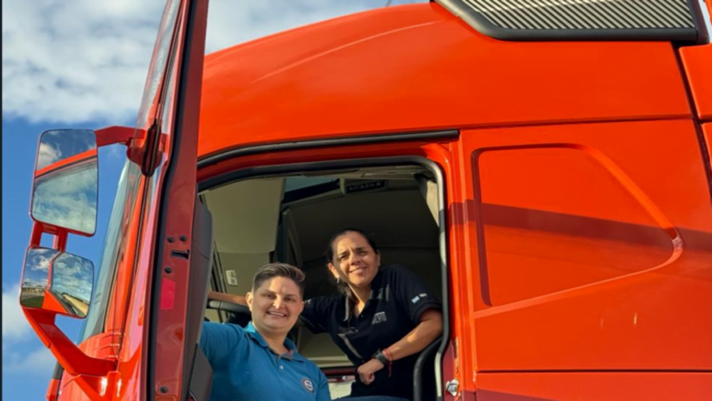 Mujeres camioneras, volvo