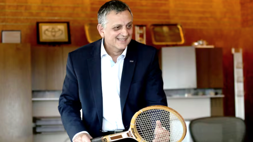 Horacio Marín, Hidrocarburos, Djokovic