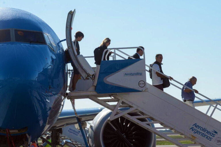 Transporte Aéreo, Récord de Pasajeros, Aerolíneas Argentinas