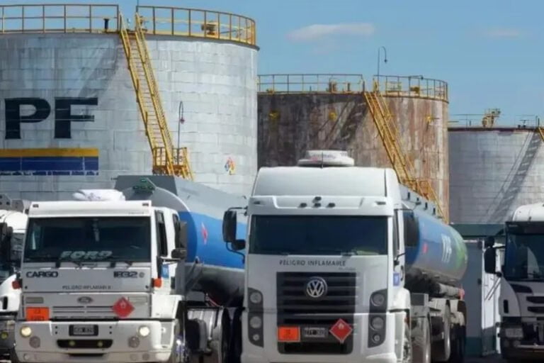 Camioneros, YPF, Vaca Muerta