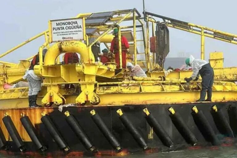 Monoboyas, Oiltanking, Petróleo