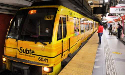 Subte, Buenos Aires, Transporte público, SUBE, Aumento de Boleto