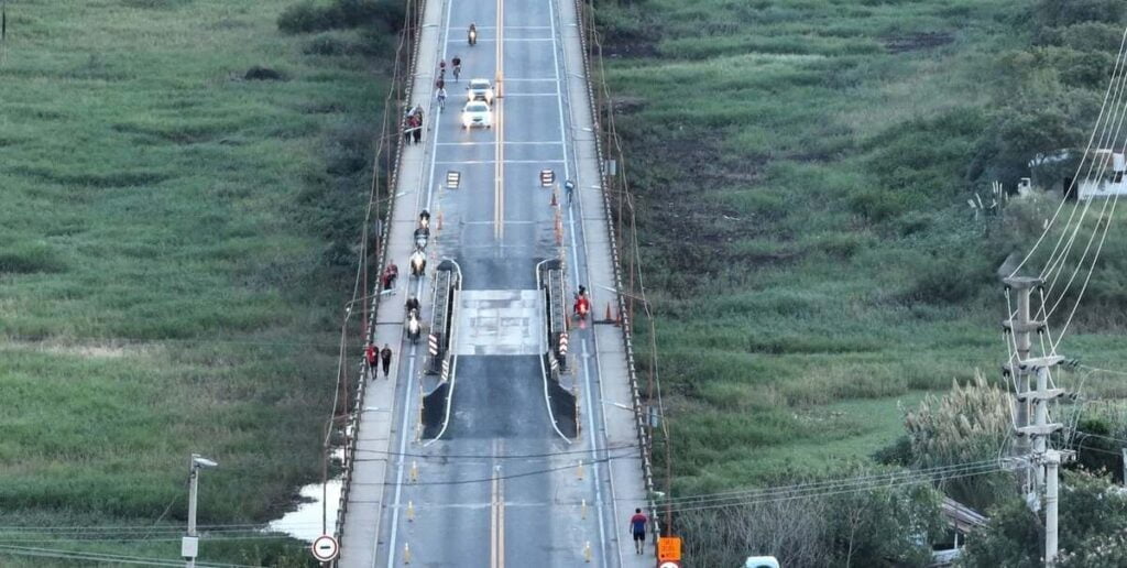 puente carretero santa fe-santo tome