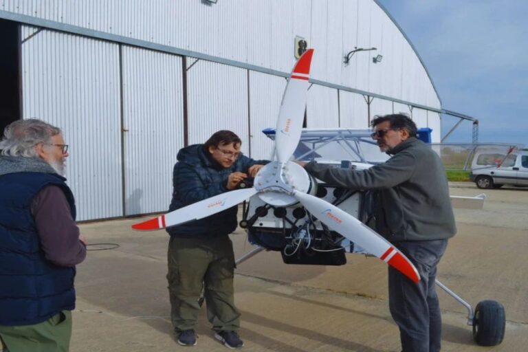 Avión Eléctrico litio UNLP