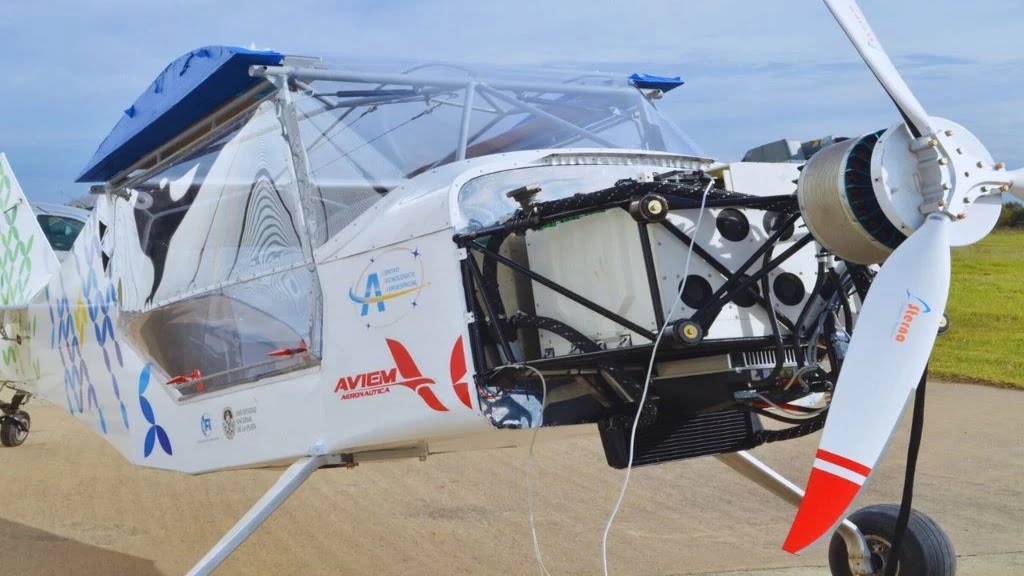 Avión eléctrico litio UNLP
