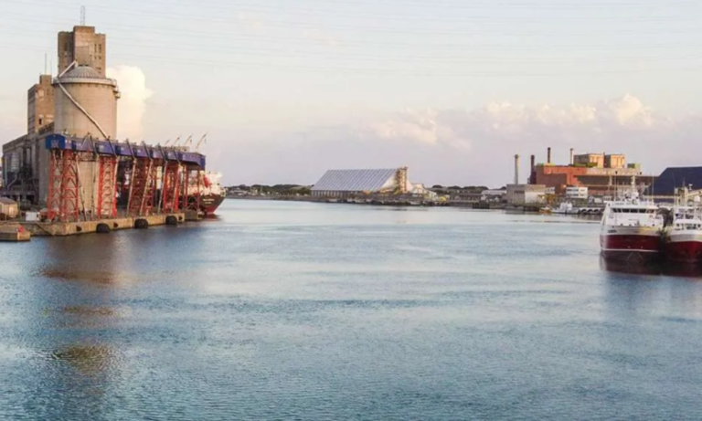 Necochea, Tasa portuaria, Puerto Quequén, Corte Suprema