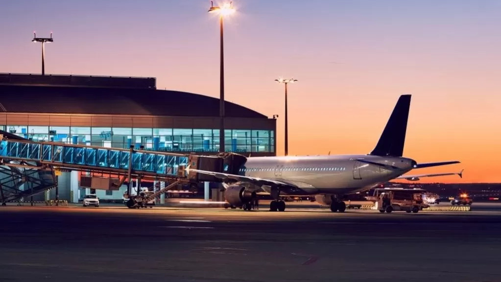Aeropuerto El Tehuelche, Aeropuerto de Puerto Madryn, Aeropuertos de Argentina