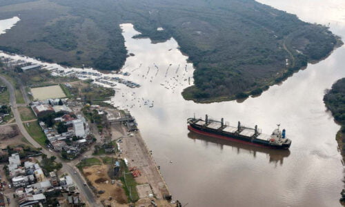Puerto Concepción del Uruguay, Entre Ríos, Harina de soja sustentable, Vías Navegables