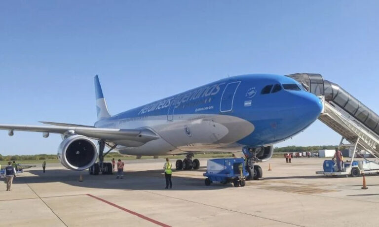 Aerolíneas Argentinas, Ministerio de Economía, Subsidios, Recorte de personal