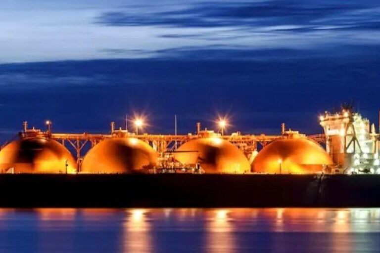 Proyecto GNL, YPF, Petronas, Gas Licuado, Rio Negro, Buenos Aires