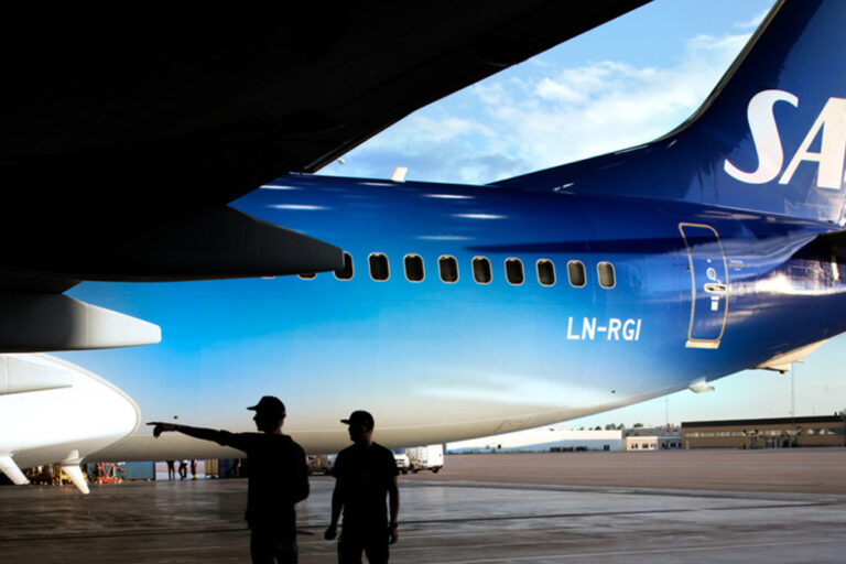 Aerolíneas Argentinas, SAS, Acuerdo Interlineal, Scandinavian Airlines System Info Viajera Aerolíneas Argentinas se asocia con la aerolínea es