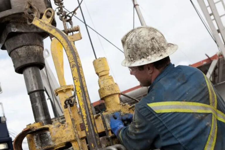 Sindicato de petroleros, Secretaría de Trabajo, Paritaria petrolera, CEHP