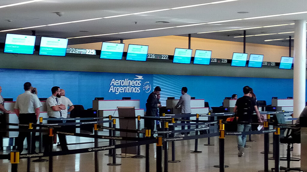 Aerolíneas Argentinas, Aeroparque Jorge Newbery, Chile, Brasil, ANAC