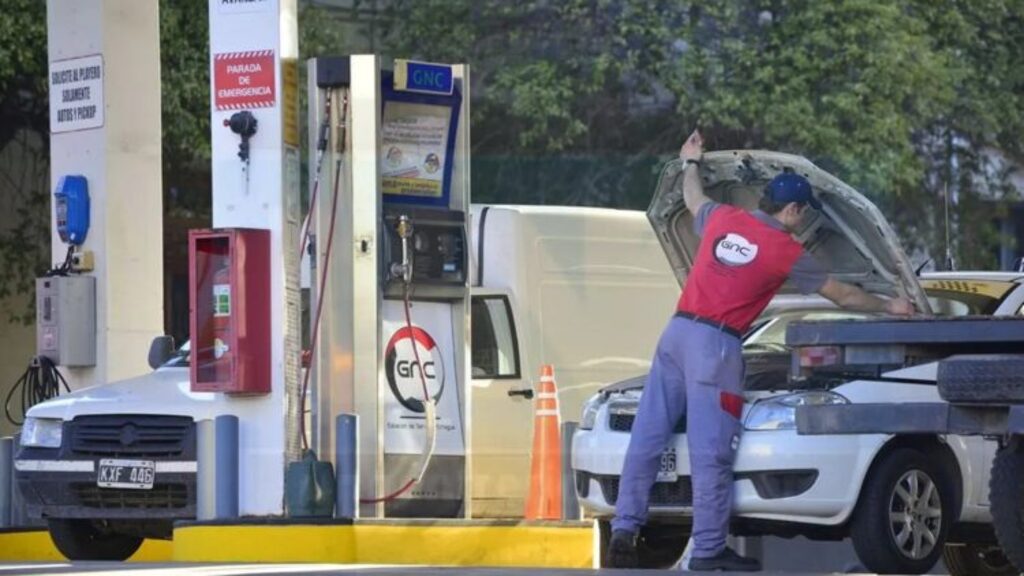 GNC, Estaciones de servicio, Combustibles, Parque Automotor, Gas Natural