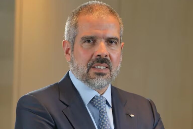 Luis Perez Companc - Pecom